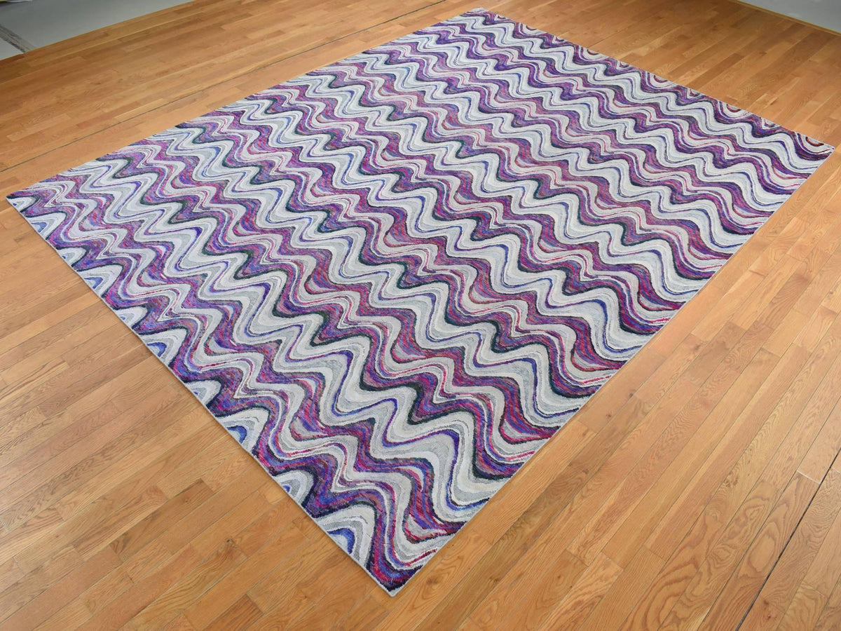 Modern / Contemporary hand-knotted wool/silk rug in Ivory, 9' x 11'10" — SKU O087100 (view 3)