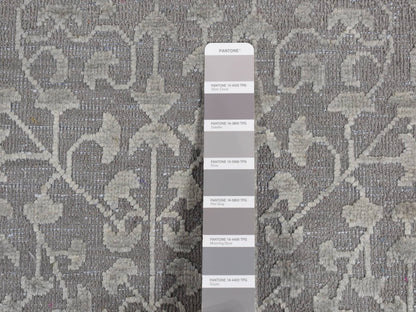 Modern / Contemporary hand-knotted wool/silk rug in Gray, 9' x 12'1" — SKU O087104 (view 7)
