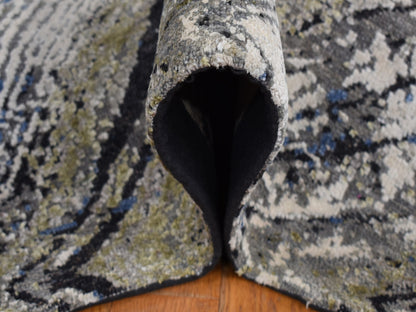 Modern / Contemporary hand-knotted wool/silk rug in Gray, 9' x 12'1" — SKU O087107 (view 6)