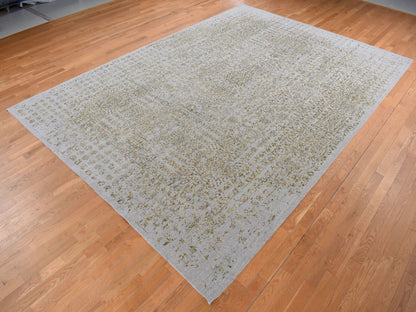 Mamluk Transitional hand-knotted wool/silk rug in Gray, 9'10" x 14' — SKU O087112 (view 3)