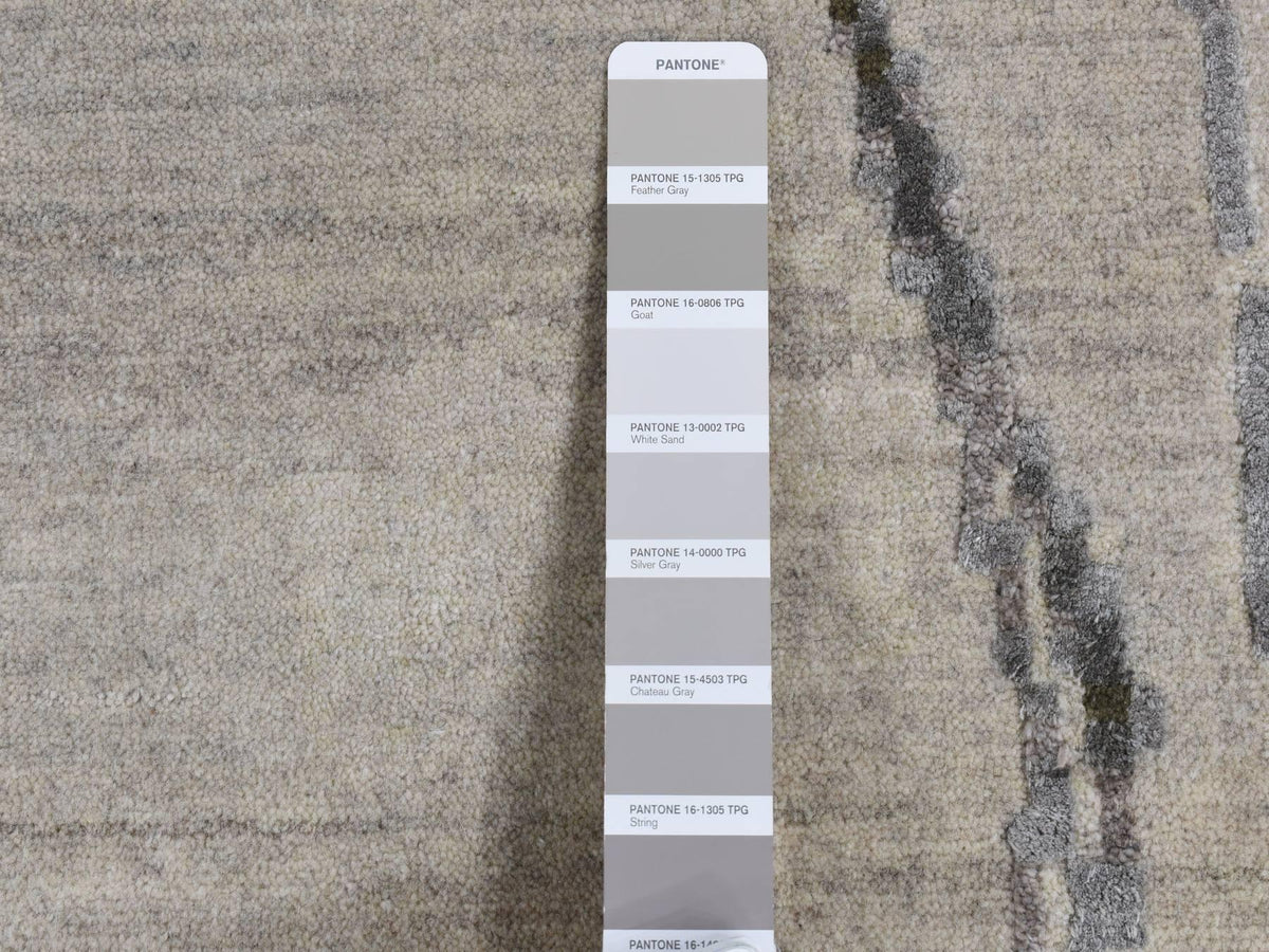 Modern / Contemporary hand-knotted wool/silk rug in Gray, 8'10" x 12'3" — SKU O087114 (view 7)