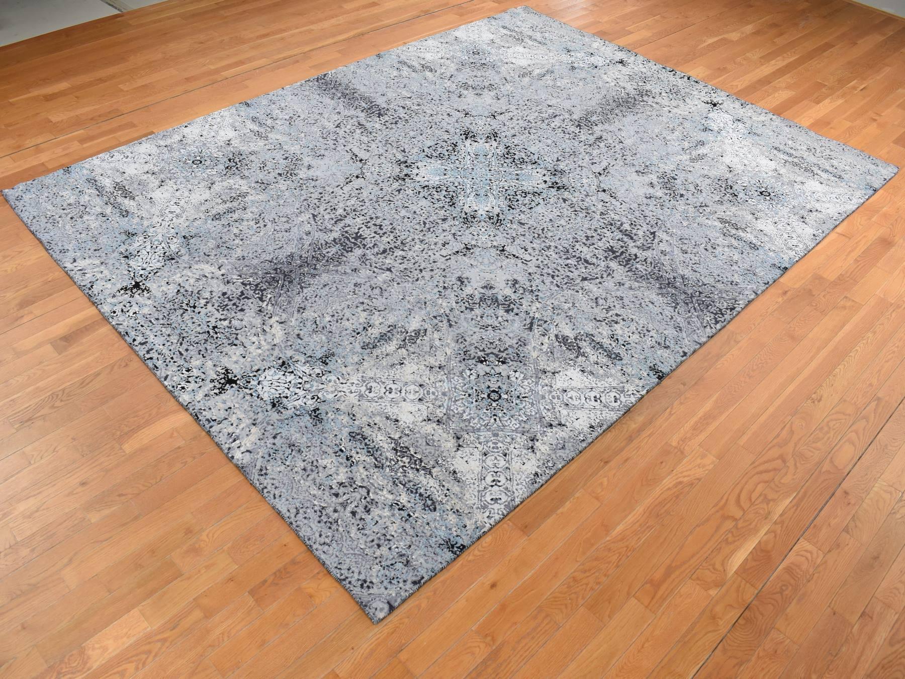 Modern / Contemporary hand-knotted wool/silk rug in Gray, 9'1" x 12'2" — SKU O087115 (view 3)