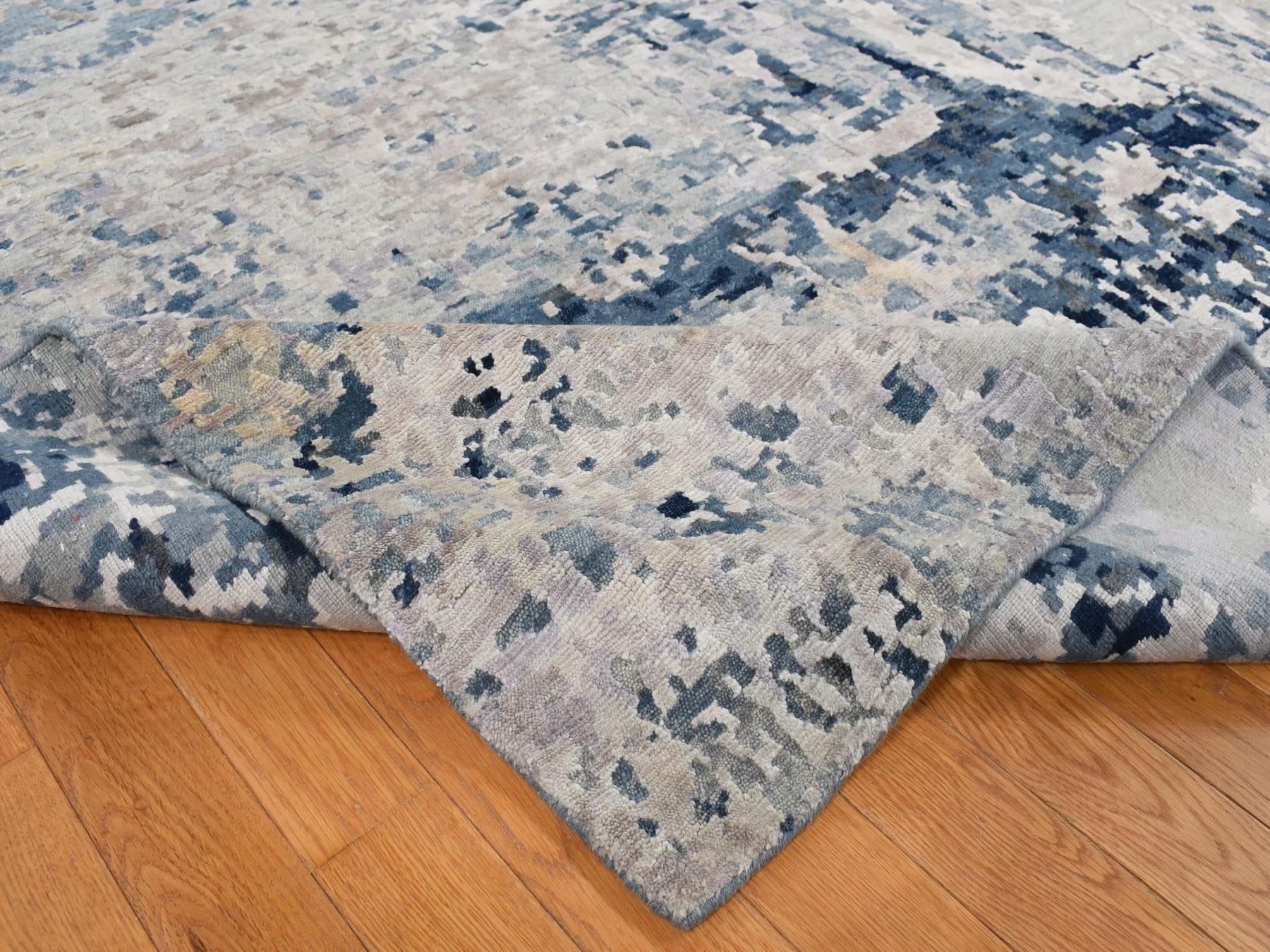 Modern / Contemporary hand-knotted wool/silk rug in Gray, 9'3" x 12' — SKU O087120 (view 5)