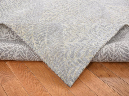 Grey 8'10" x 12'1" Transitional Hand knotted Silk Rug - Sku: O087124