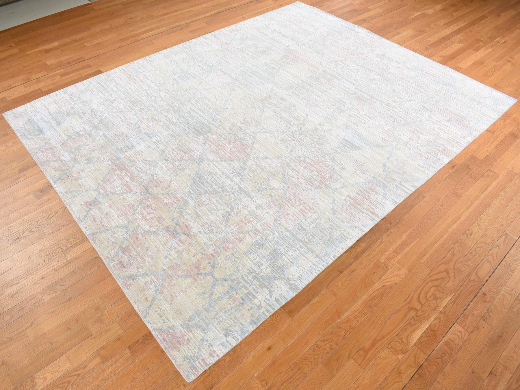 Modern / Contemporary hand-knotted wool/silk rug in Yellow, 9' x 11'10" — SKU O087133 (view 3)