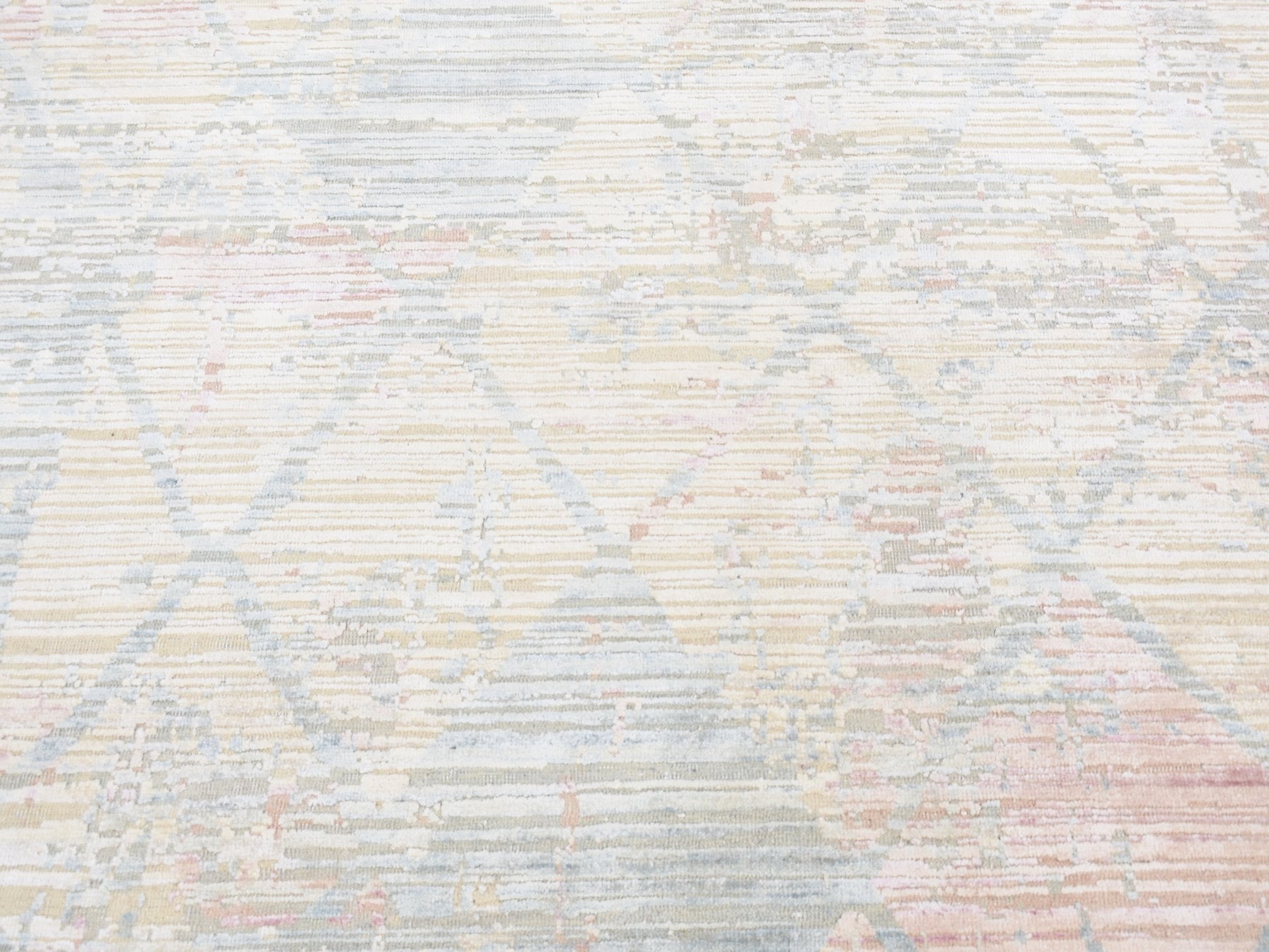 Modern / Contemporary hand-knotted wool/silk rug in Yellow, 9' x 11'10" — SKU O087133 (view 8)