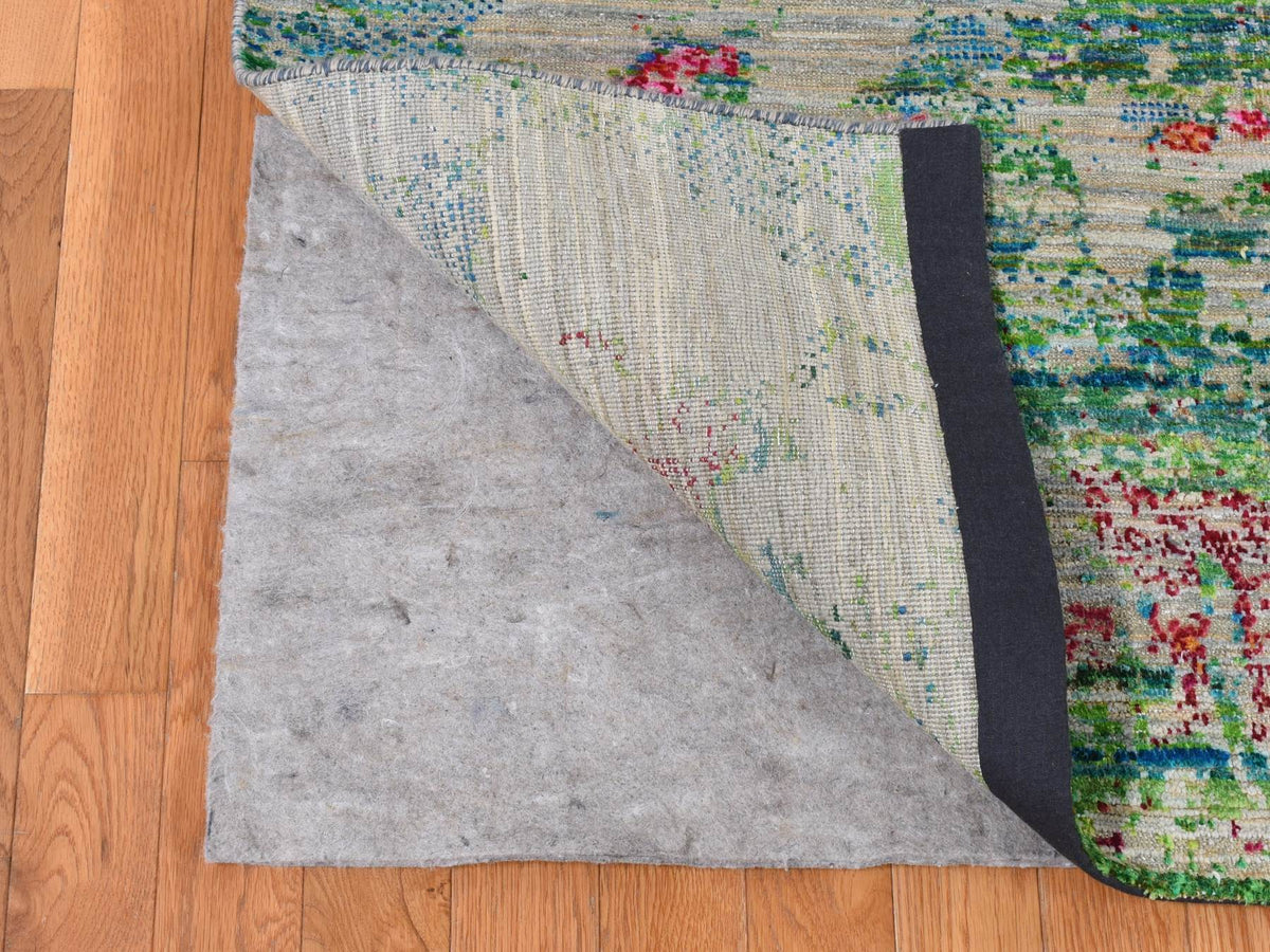 Modern / Contemporary hand-knotted wool/silk rug in Gray, 8'10" x 12'2" — SKU O087140 (view 4)