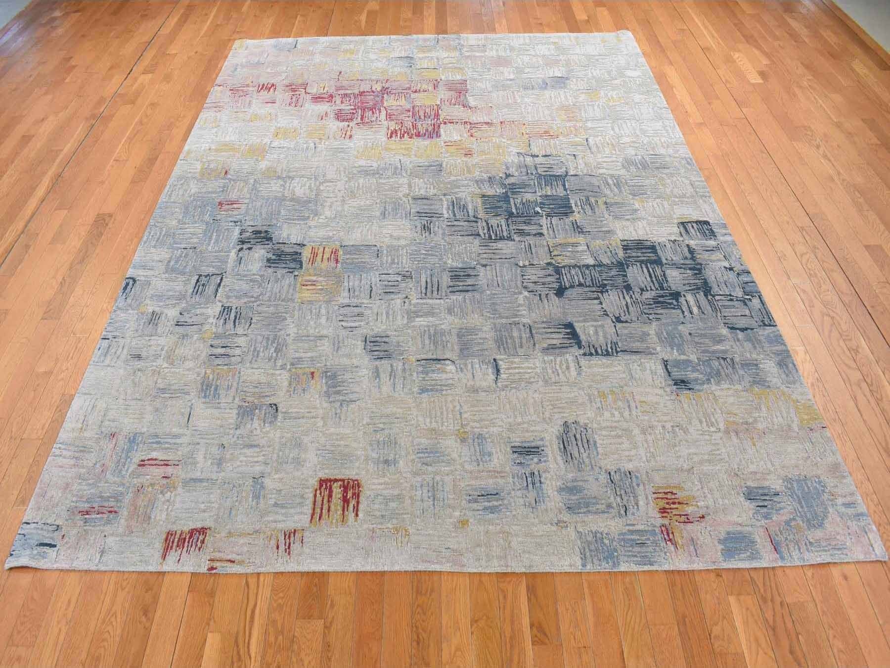 Modern / Contemporary hand-knotted wool/silk rug in Gray, 8'10" x 12' — SKU O087142 (view 2)