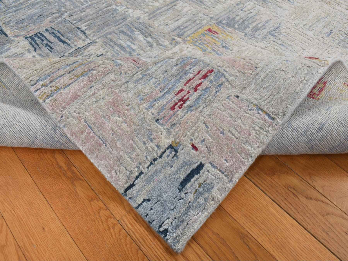 Modern / Contemporary hand-knotted wool/silk rug in Gray, 8'10" x 12' — SKU O087142 (view 5)