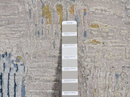 Modern / Contemporary hand-knotted wool/silk rug in Gray, 8'10" x 12' — SKU O087142 (view 7)