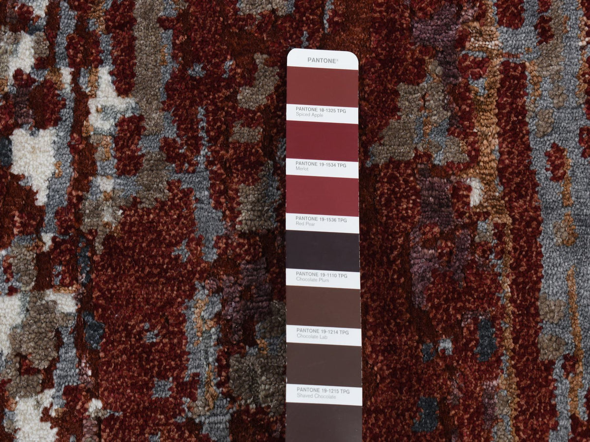 Modern / Contemporary hand-knotted wool/silk rug in Red, 9' x 12'2" — SKU O087149 (view 7)