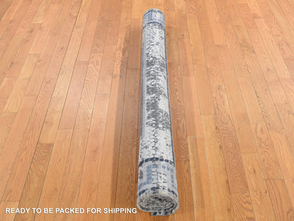 Modern / Contemporary hand-knotted wool/silk rug in Gray & Blue, 5'2" x 6'10" — SKU O087177 (view 6)