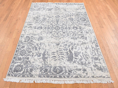 Transitional hand-knotted silk rug in Ivory, 5'2" x 7' — SKU O087191 (view 2)
