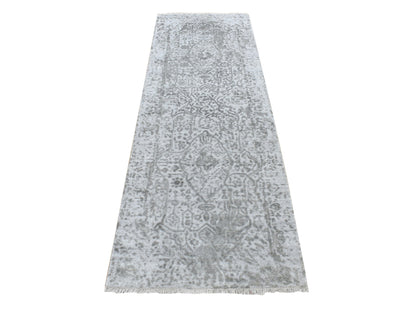 Transitional hand-knotted wool/silk runner in Gray, 2'7" x 8' — SKU O087203