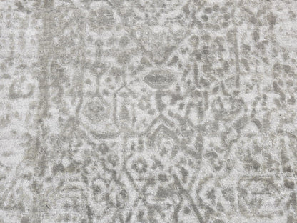 Grey 2'7" x 8'0" Transitional Hand knotted Wool/Silk Rug - Sku: O087203