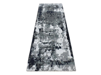 Black 2'6" x 7'7" Modern and Contemporary Hand knotted Wool/Silk Rug - Sku: O087209