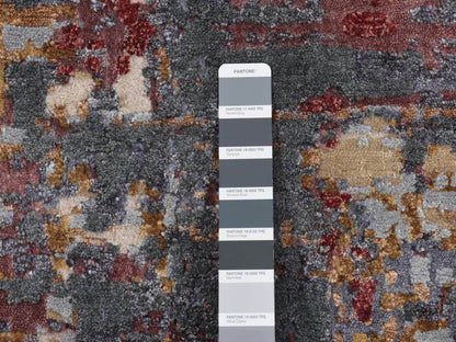 Wool / Silk hand-knotted wool/silk runner in Red, 2'7" x 8'1" — SKU O087211 (view 4)