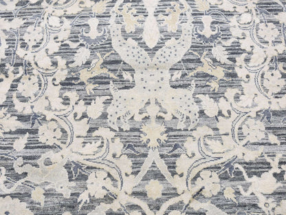Transitional hand-knotted wool/silk rug in Gray, 4' x 6'3" — SKU O087219 (view 4)