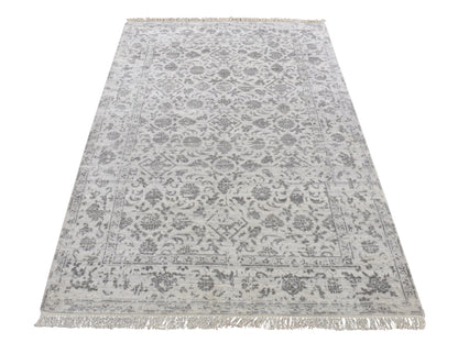 Tabriz Transitional hand-knotted wool/silk rug in Ivory, 4'1" x 6'2" — SKU O087223