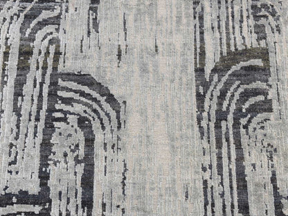 Modern / Contemporary hand-knotted wool/silk runner in Gray, 2'7" x 8' — SKU O087227 (view 4)
