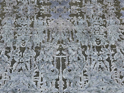 Transitional hand-knotted wool/silk runner in Gray, 2'6" x 10' — SKU O087242 (view 4)