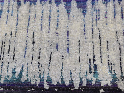 Modern / Contemporary hand-knotted wool/silk runner in Gray, 2'5" x 8' — SKU O087248 (view 4)