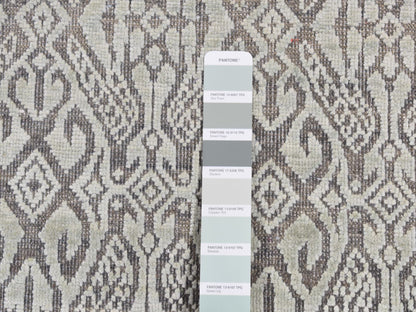 Green 2'7" x 10'4" Transitional Hand knotted Wool/Silk Rug - Sku: O087250