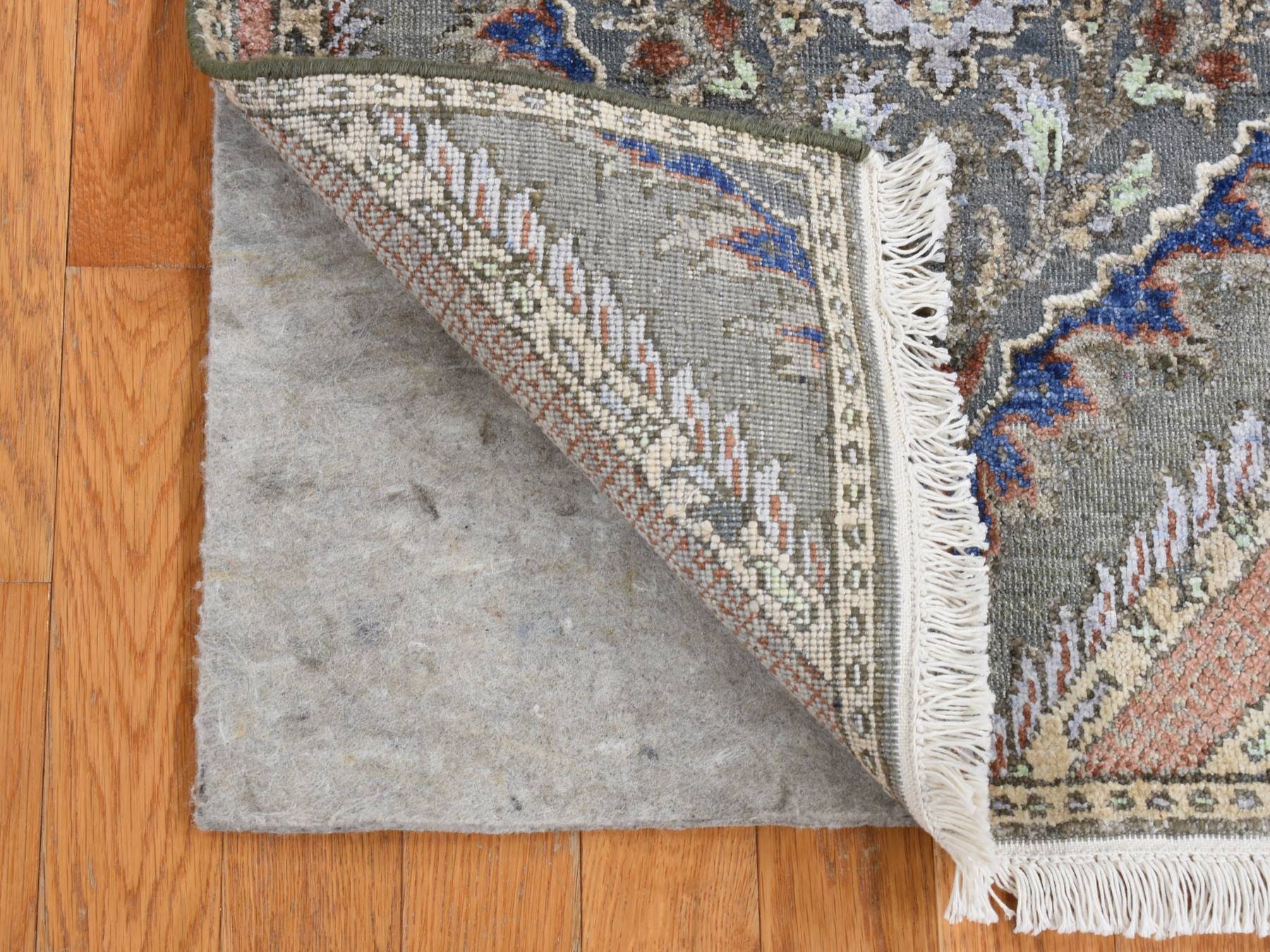 Gray 2'6" x 10'0" Transitional Hand knotted Wool/Silk Rug - Sku: O087256