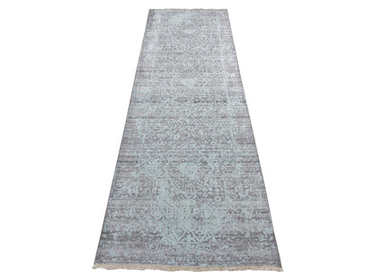 Green 2'7" x 9'9" Transitional Hand knotted Wool/Silk Rug - Sku: O087258