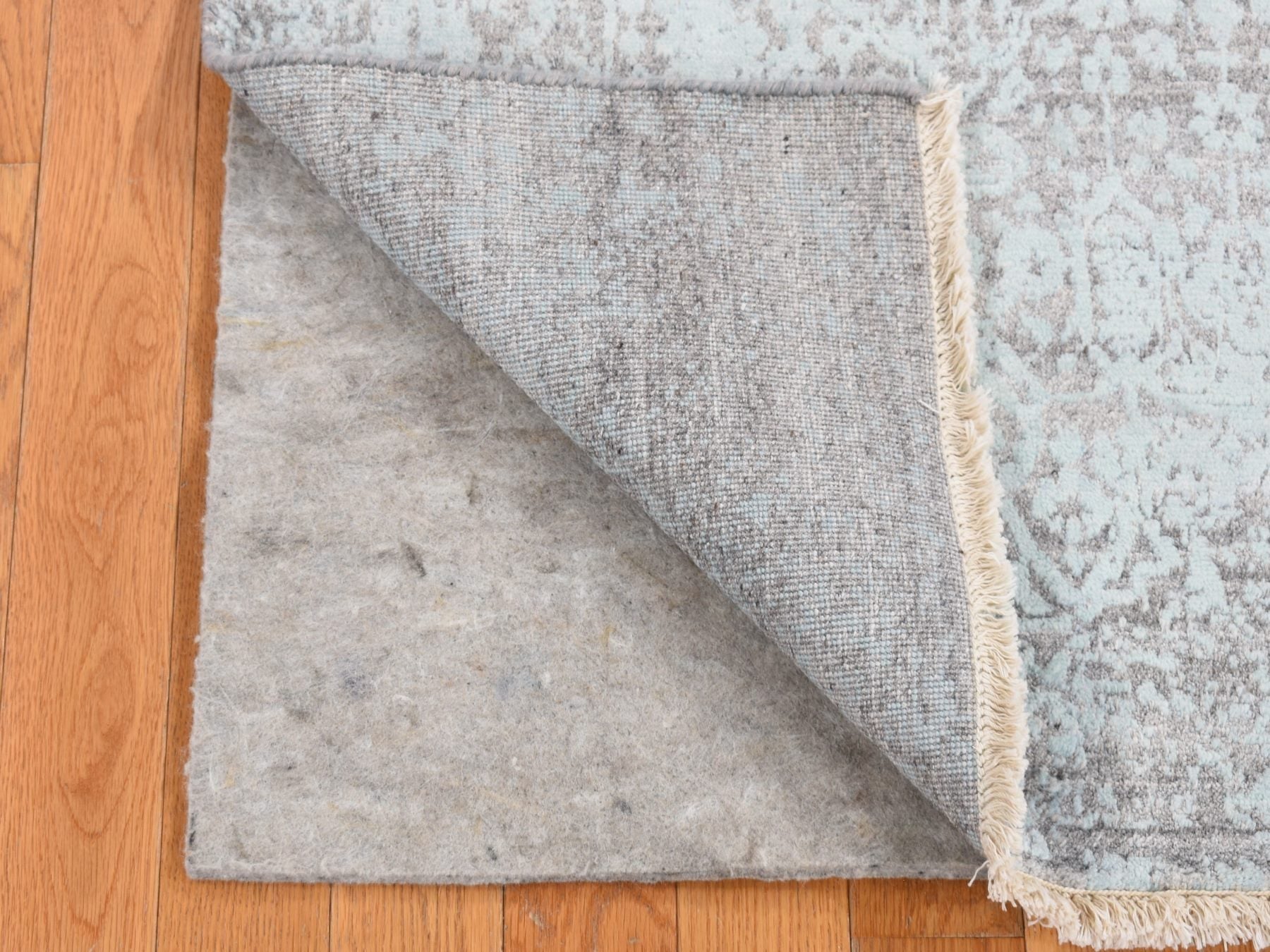 Green 2'7" x 9'9" Transitional Hand knotted Wool/Silk Rug - Sku: O087258