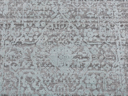 Green 2'7" x 9'9" Transitional Hand knotted Wool/Silk Rug - Sku: O087258