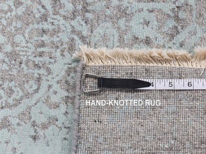 Green 2'7" x 9'9" Transitional Hand knotted Wool/Silk Rug - Sku: O087258