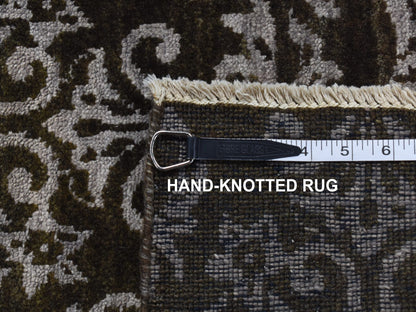 Green 2'4" x 9'8" Transitional Hand knotted Wool/Silk Rug - Sku: O087261