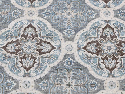 Transitional hand-knotted wool/silk runner in Gray, 2'7" x 9'10" — SKU O087276 (view 4)