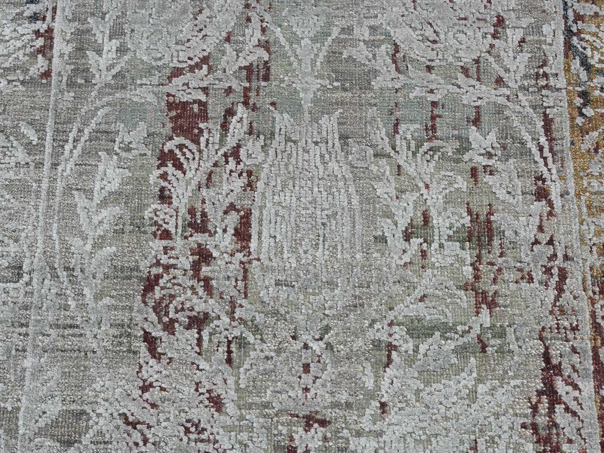 Transitional hand-knotted wool/silk runner in Gray, 2'6" x 9'10" — SKU O087283 (view 4)