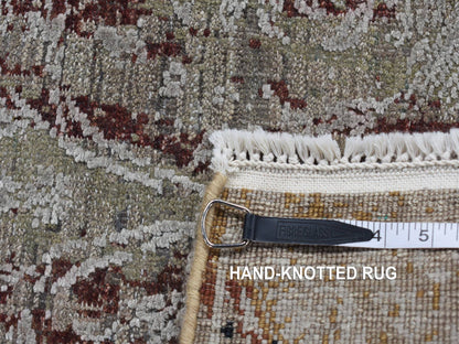 Transitional hand-knotted wool/silk runner in Gray, 2'6" x 9'10" — SKU O087283 (view 7)