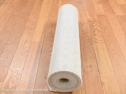 Transitional hand-knotted wool/silk runner in Ivory, 2'6" x 8'3" — SKU O087290 (view 5)