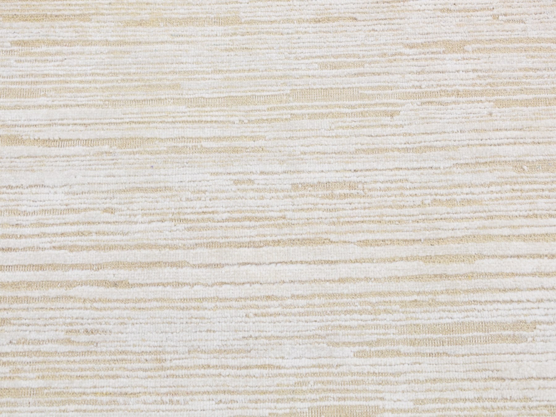 Modern / Contemporary hand-knotted wool/silk runner in Ivory, 2'5" x 8'3" — SKU O087293 (view 4)