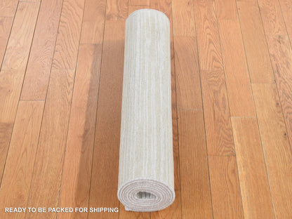 Modern / Contemporary hand-knotted wool/silk runner in Ivory, 2'5" x 8'3" — SKU O087293 (view 5)