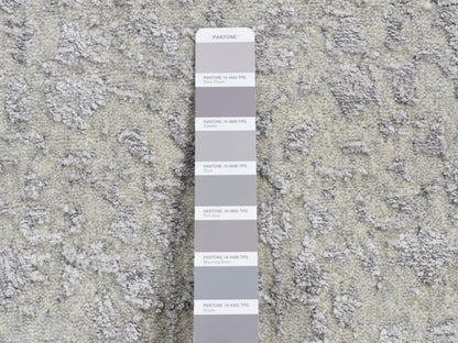 Hand-Loomed hand-knotted wool/silk runner in Gray, 2'5" x 6' — SKU O087324 (view 3)