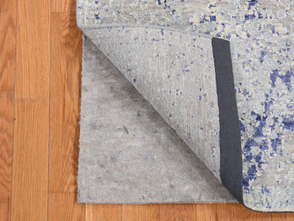 Transitional hand-knotted wool/silk runner in Gray, 2'5" x 6'1" — SKU O087325 (view 2)