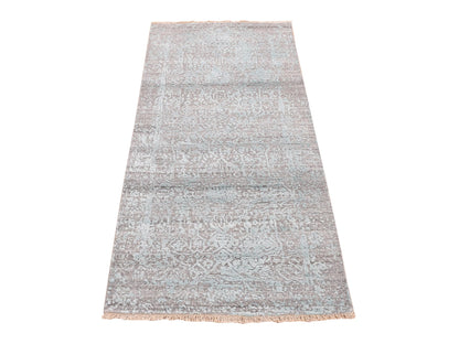 Green 2'6" x 5'8" Transitional Hand knotted Wool/Silk Rug - Sku: O087329
