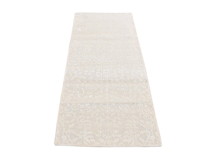 Modern / Contemporary hand-knotted wool/silk runner in Ivory, 2'5" x 6' — SKU O087348