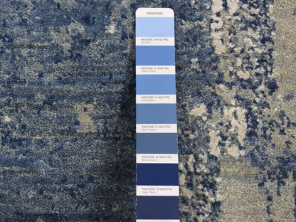 Blue 8'1" x 8'1" Modern and Contemporary Hand knotted Wool/Silk Rug - Sku: O087356