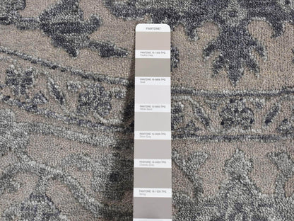 Heriz Heriz hand-knotted wool/silk rug in Gray, 8'1" x 8'1" — SKU O087366 (view 5)