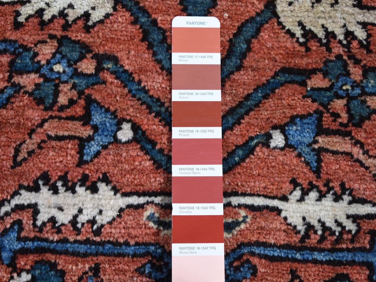 Heriz Heriz hand-knotted wool rug in Red, 4'9" x 6'1" — SKU O087406 (view 4)