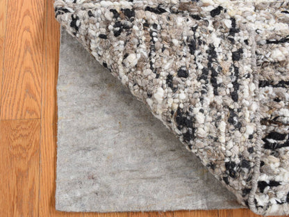 Modern / Contemporary hand-knotted wool rug in Ivory, 1'9" x 1'9" — SKU O087411 (view 2)