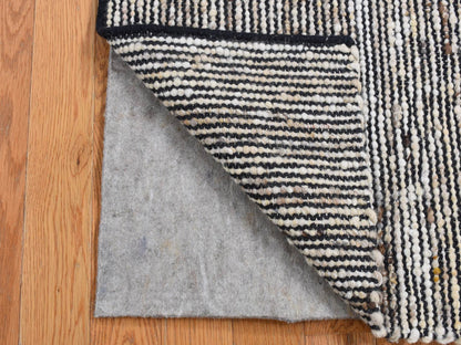 Modern / Contemporary hand-knotted wool rug in Ivory, 1'10" x 2'1" — SKU O087420 (view 2)