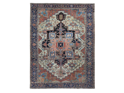 Heriz Antique hand-knotted wool rug in Ivory & Blue, 9'9" x 12'6" — SKU O087424