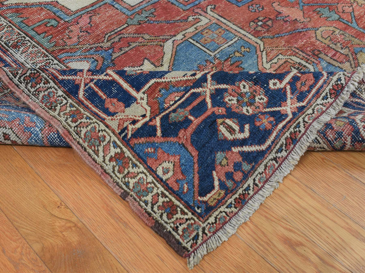 Heriz Antique hand-knotted wool rug in Ivory & Blue, 9'9" x 12'6" — SKU O087424 (view 5)